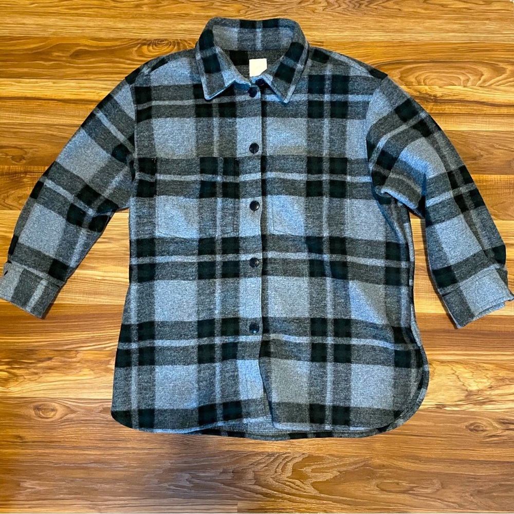 H&M Oversized Plaid and Blue Shacket Size XL
